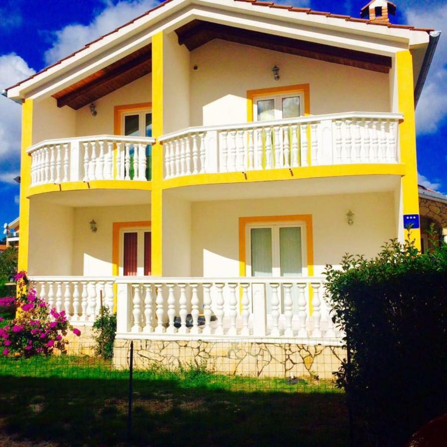 Apartment Emanuela 로비니스코 셀로 외부 사진